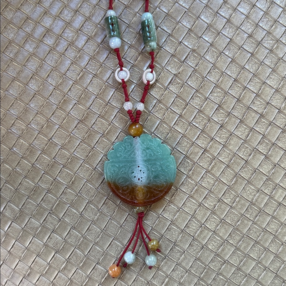 Handcrafted Pendant Necklace - Women Jewelry - Picture 2 of 5
